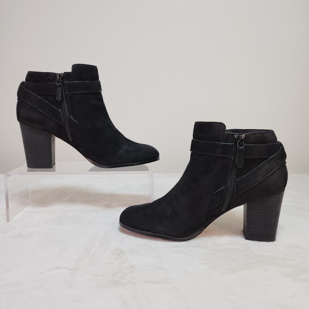 Cole Haan Black Nubuck 8C Wide Ankle Boots Whimsigoth Witchy Quiet Luxury Boho - Picture 3 of 12